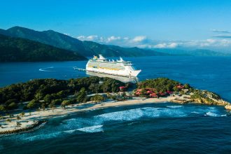 Croisière en Méditerranée : comment transformer une escale en vraie rencontre avec une ville