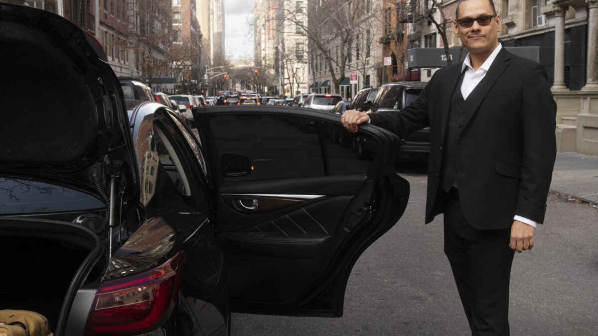 Une journée entière à Paris : pourquoi le chauffeur privé change vraiment l'expérience ?